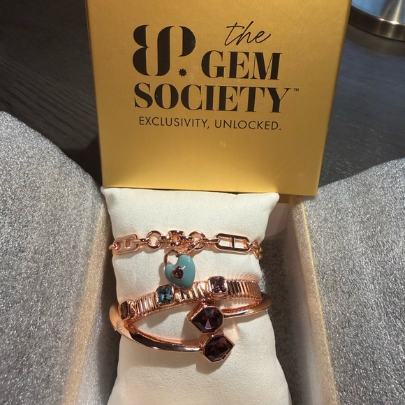 Bomb Party the Gem Society Exclusivity Unlocked Rose Gold Bracelet Set - Picture 2 of 5